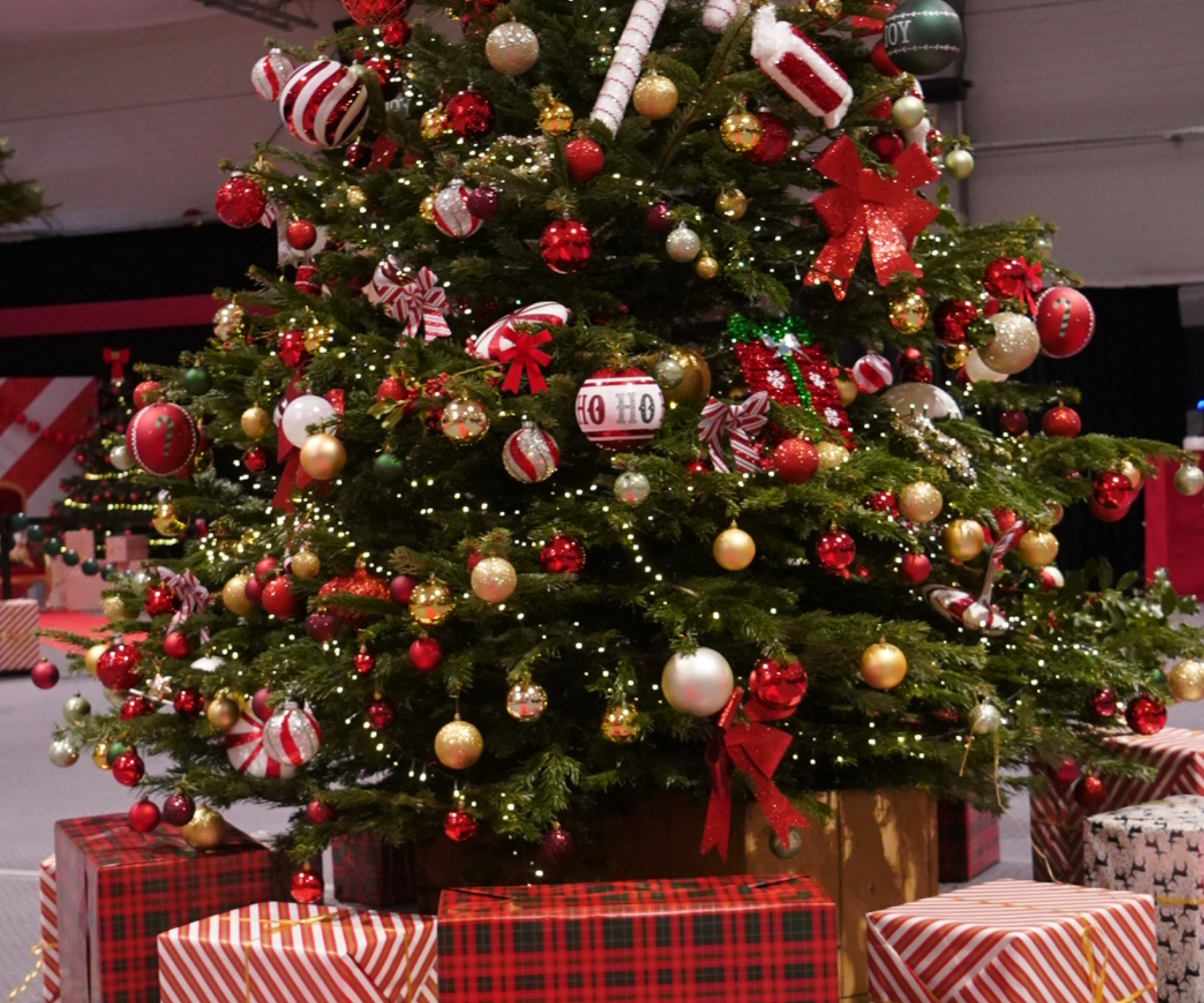 Décoration évènement Cros Events Soirée Noël Stade Toulousain Toulouse